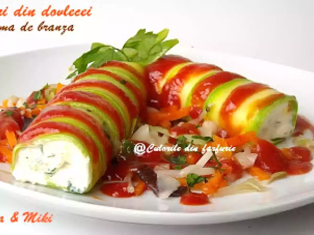 Rulouri din dovlecei cu crema de branza - poza 2