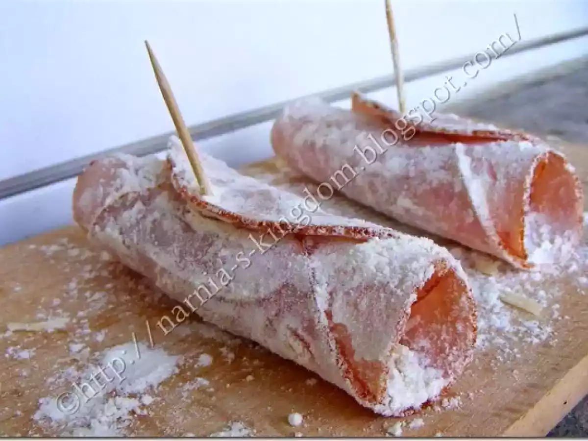 Rulouri rapide cu sunca si cascaval - poza 3