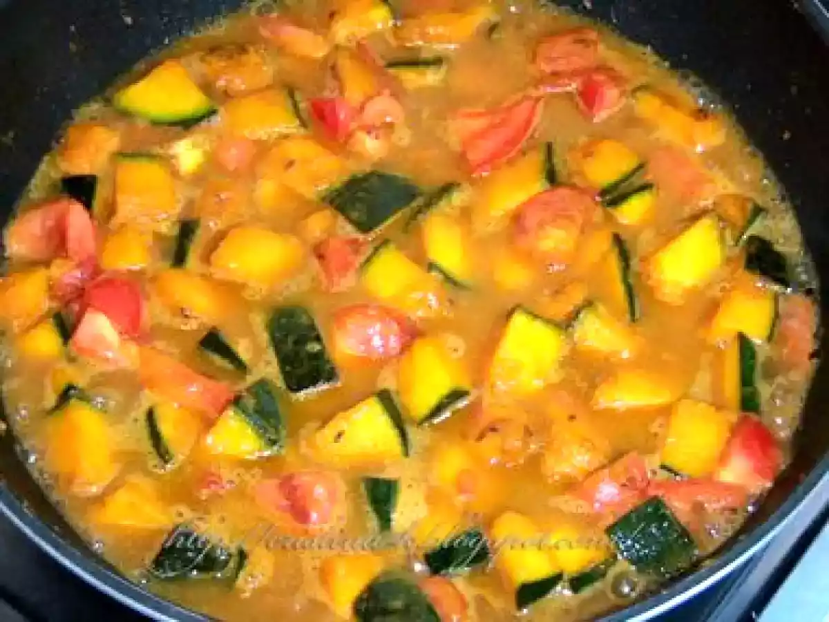 Sabji de dovleac cu rosii