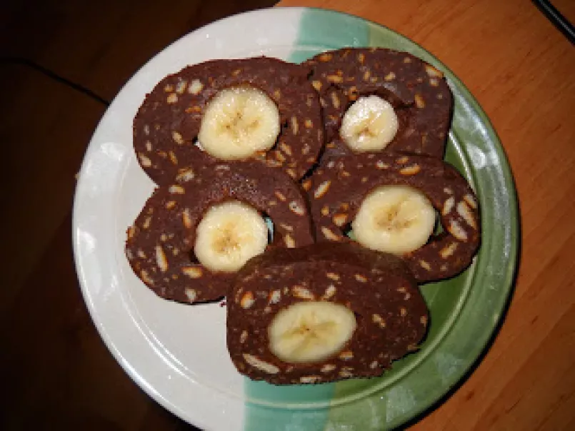 Salam de biscuii cu banane