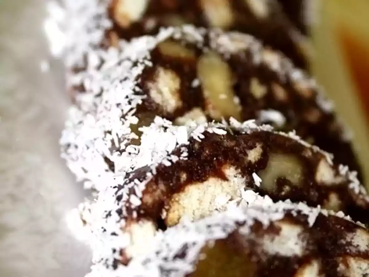 Salam de biscuiti - poza 2