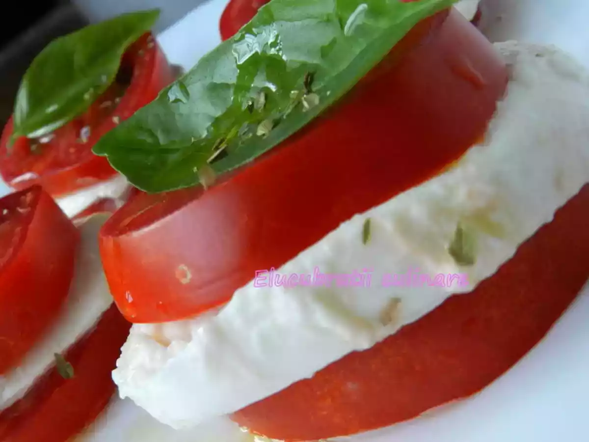 Salată Caprese - poza 2