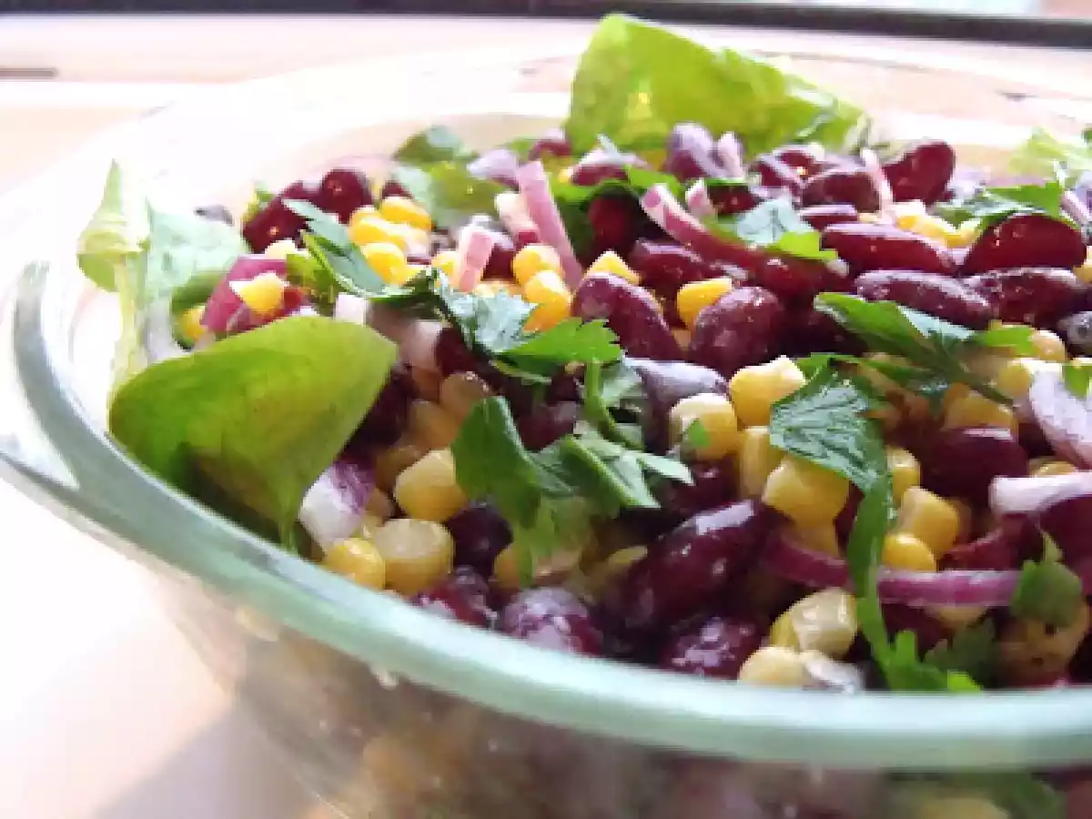 Salata cu fasole rosie si porumb (red kidney bean&corn salad)