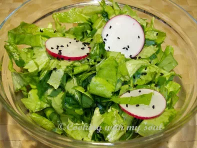 Salata cu leurda (Wild garlic salad)