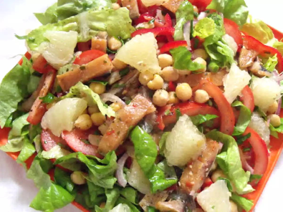 Salata cu naut si peste afumat(chickpea &smoked fish salad) - poza 3