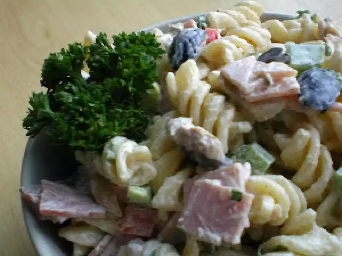 Salata cu paste - poza 4