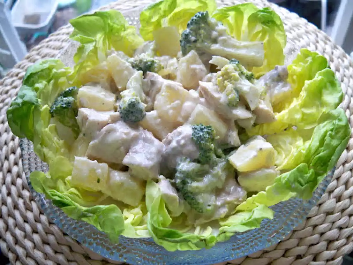 Salata cu pui si ananas - poza 2