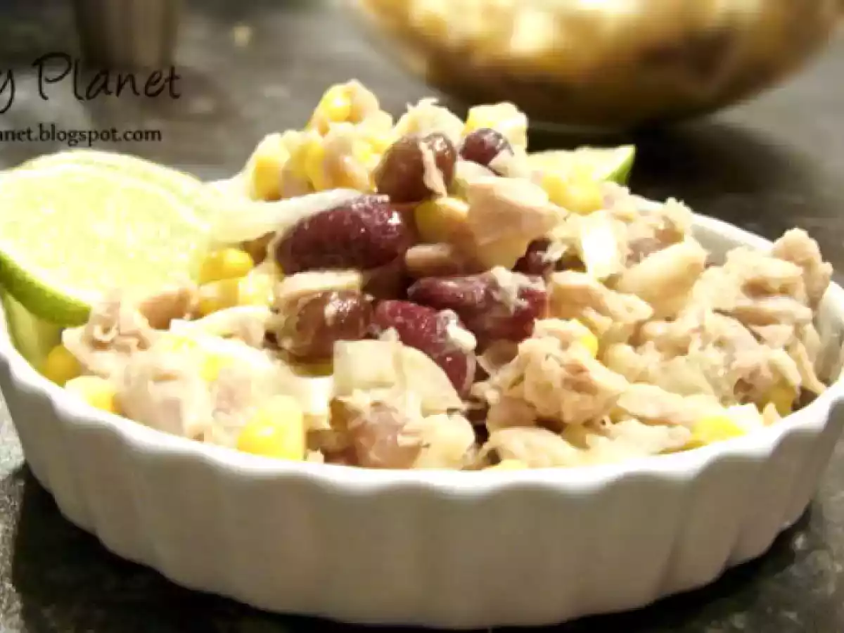 Salata cu ton, fasole si porumb fiert - poza 3