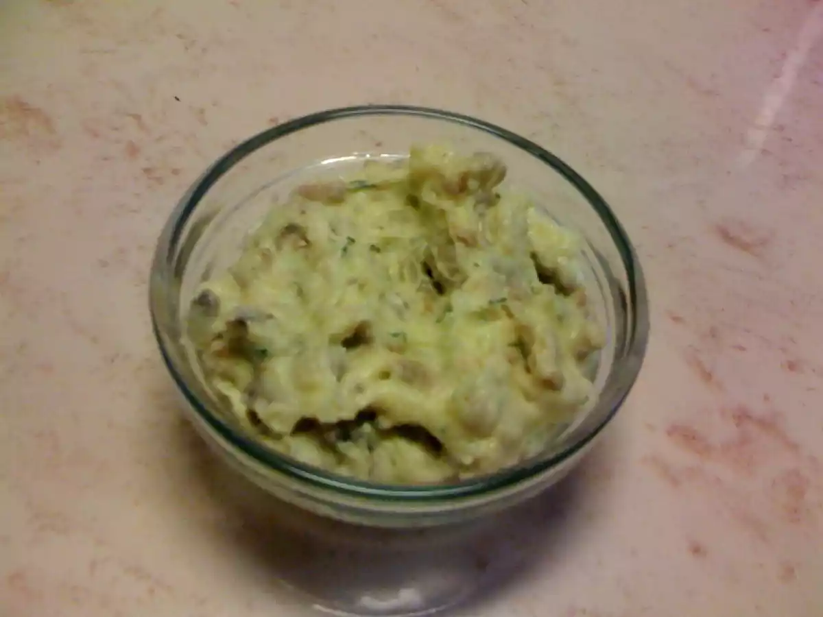 Salata de ciuperci cu cartofi