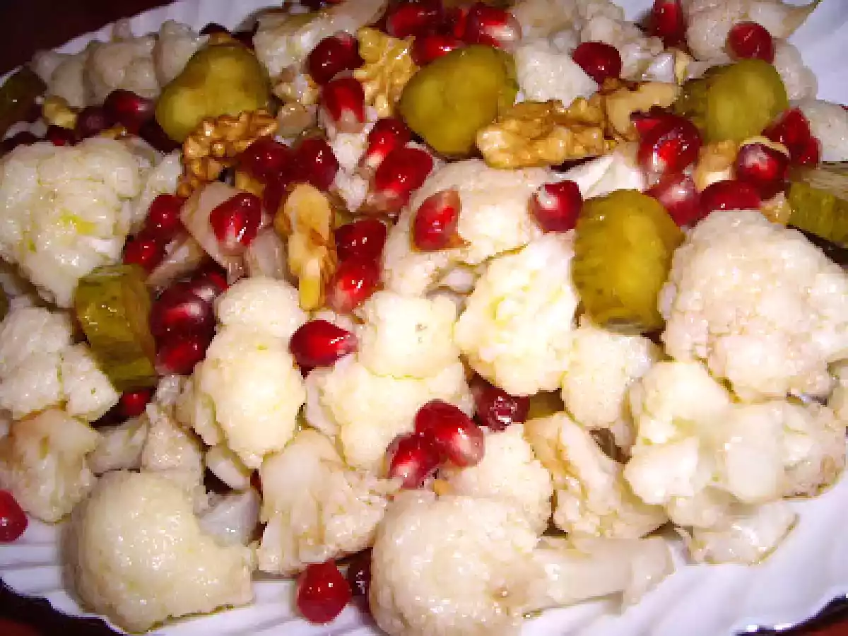 Salata de conopida cu rodii - poza 2