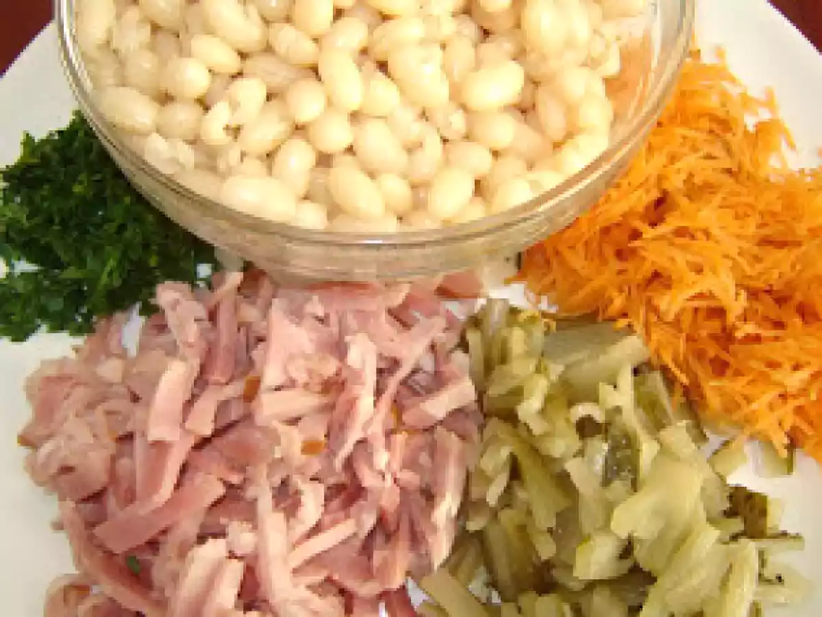 Salata de fasole boabe cu maioneza - poza 2