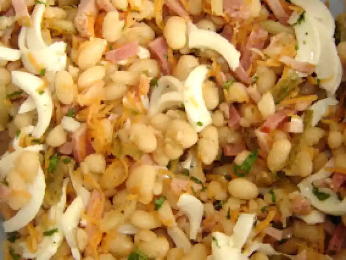 Salata de fasole boabe cu maioneza - poza 3