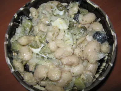 Salata de fasole cu masline si ou - poza 9
