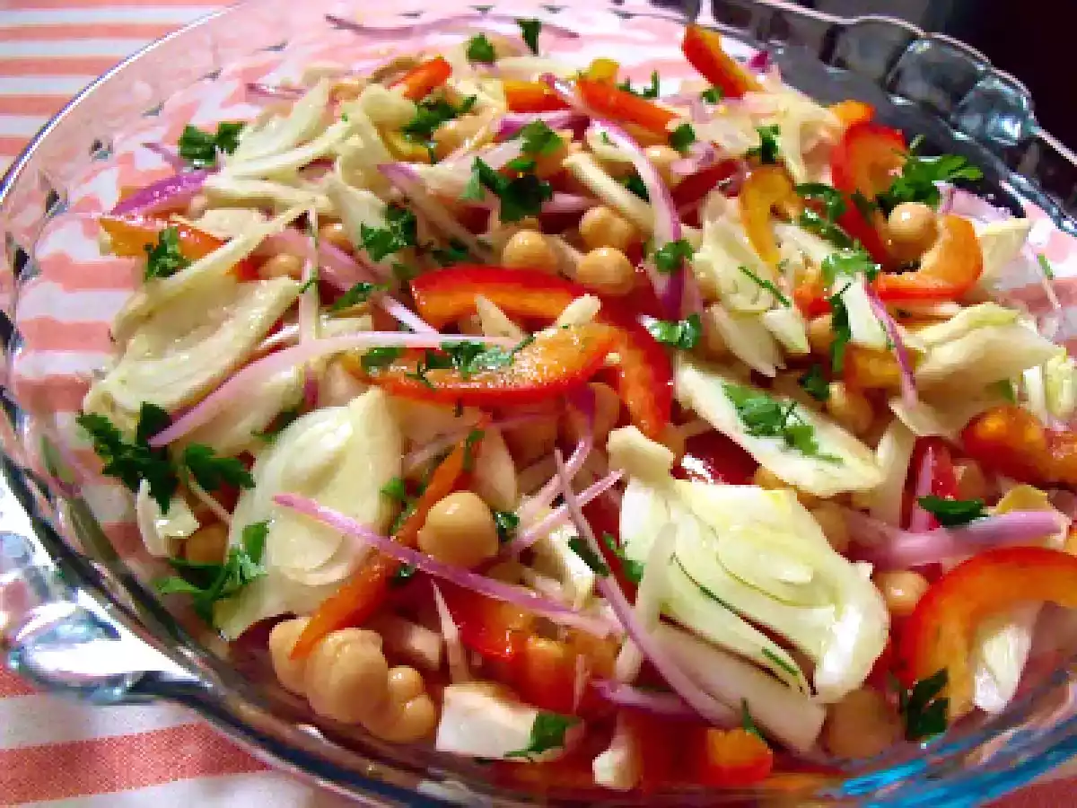 SALATA DE NAUT, FENICUL SI GOGOSAR - poza 2