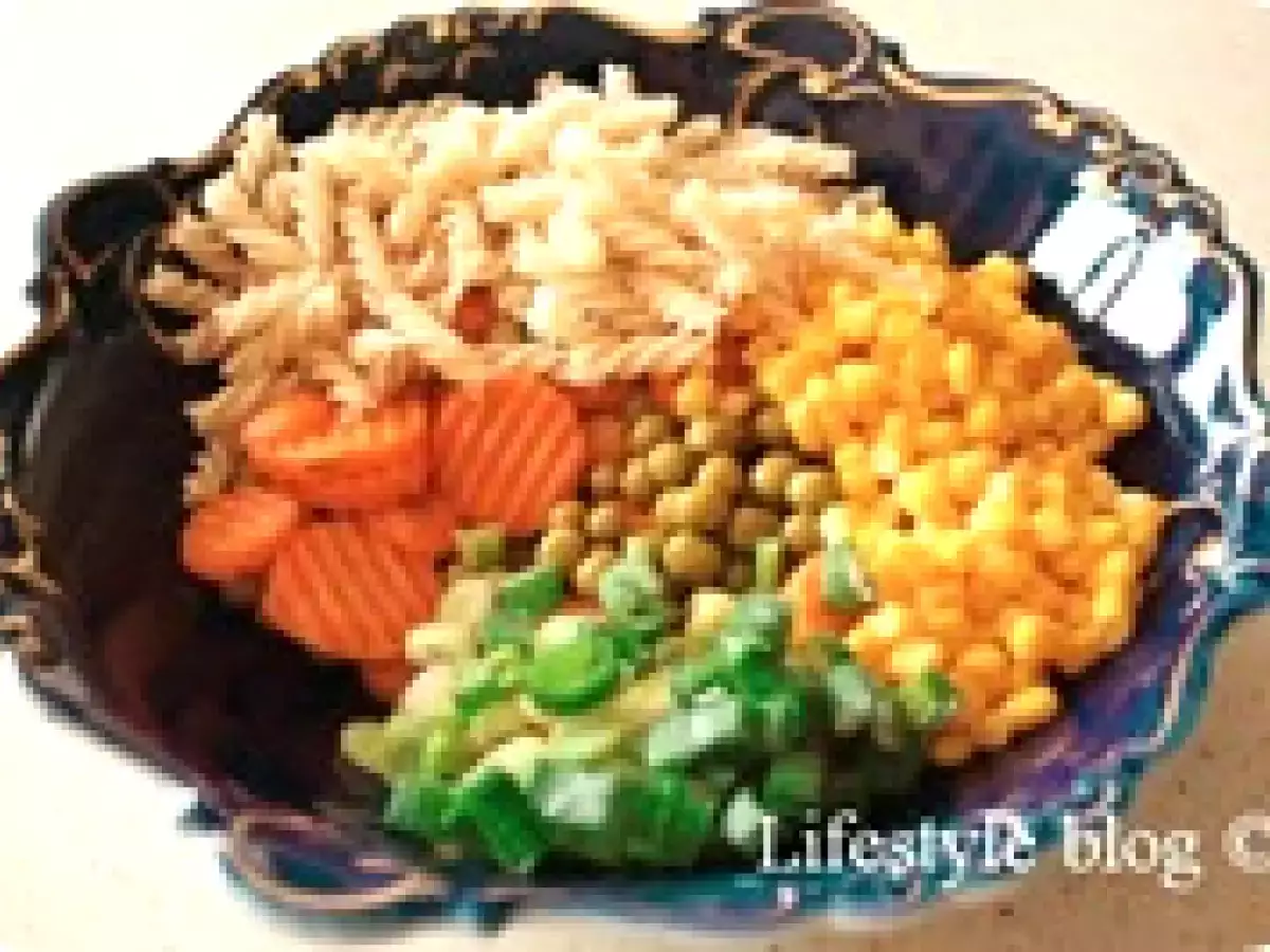 Salata de paste cu legume - poza 2