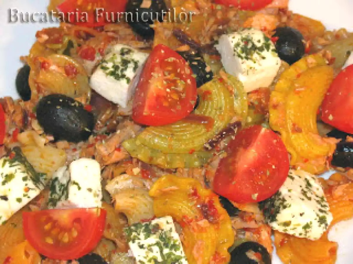 Salata de Paste cu Ton
