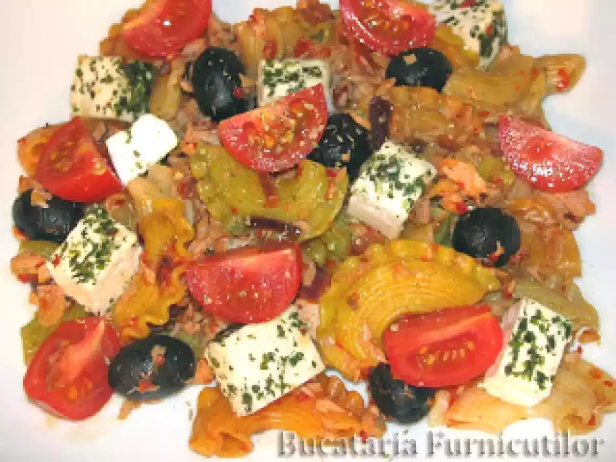 Salata de Paste cu Ton - poza 2