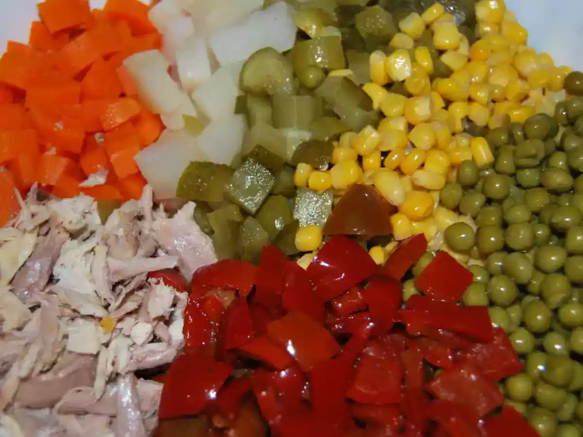 Salata de pui cu maioneza