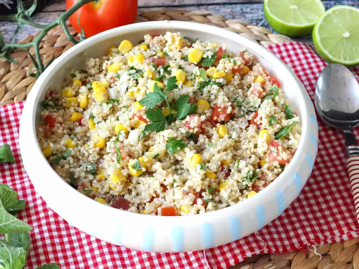 Salată de quinoa cu aromă de tabbouleh: Răcoritoare și sănătoasă - poza 3