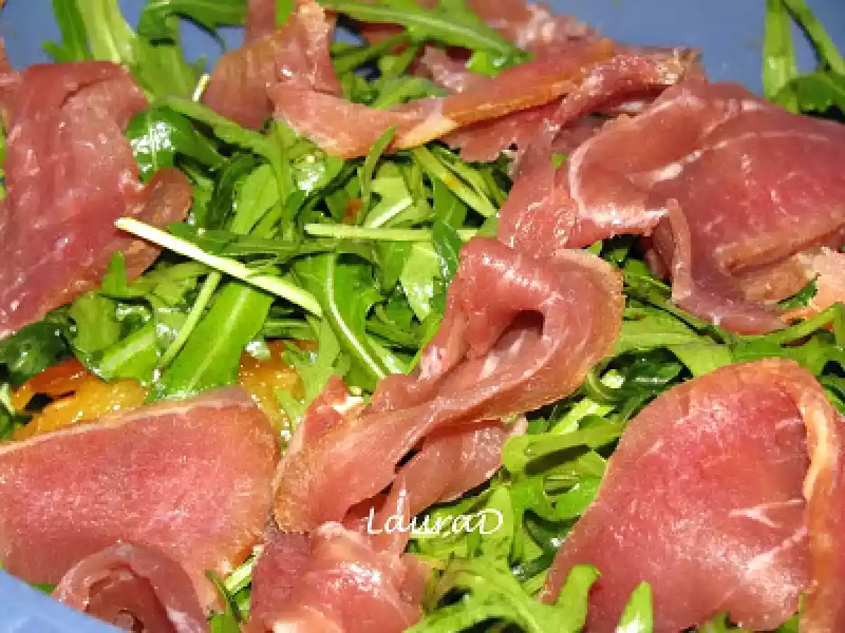 Salata de ruccola cu piersici, prosciutto si Grana Padano - poza 6