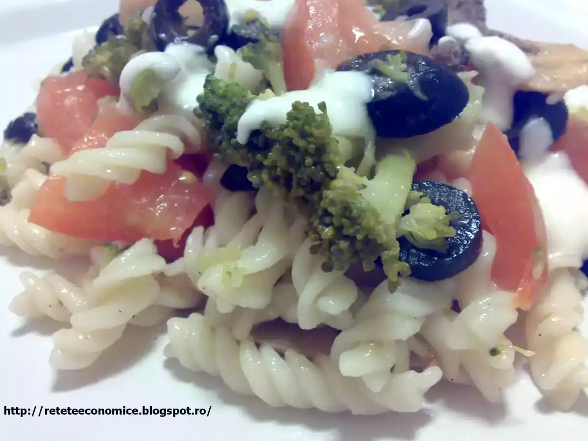 Salata de sezon cu paste