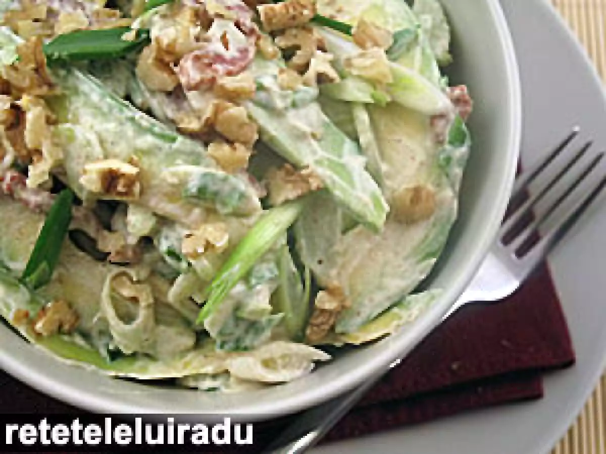 Salata de telina, avocado si nuca