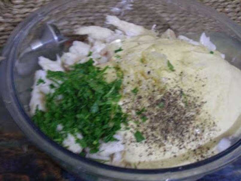 Salata de ton cu maioneza - poza 3