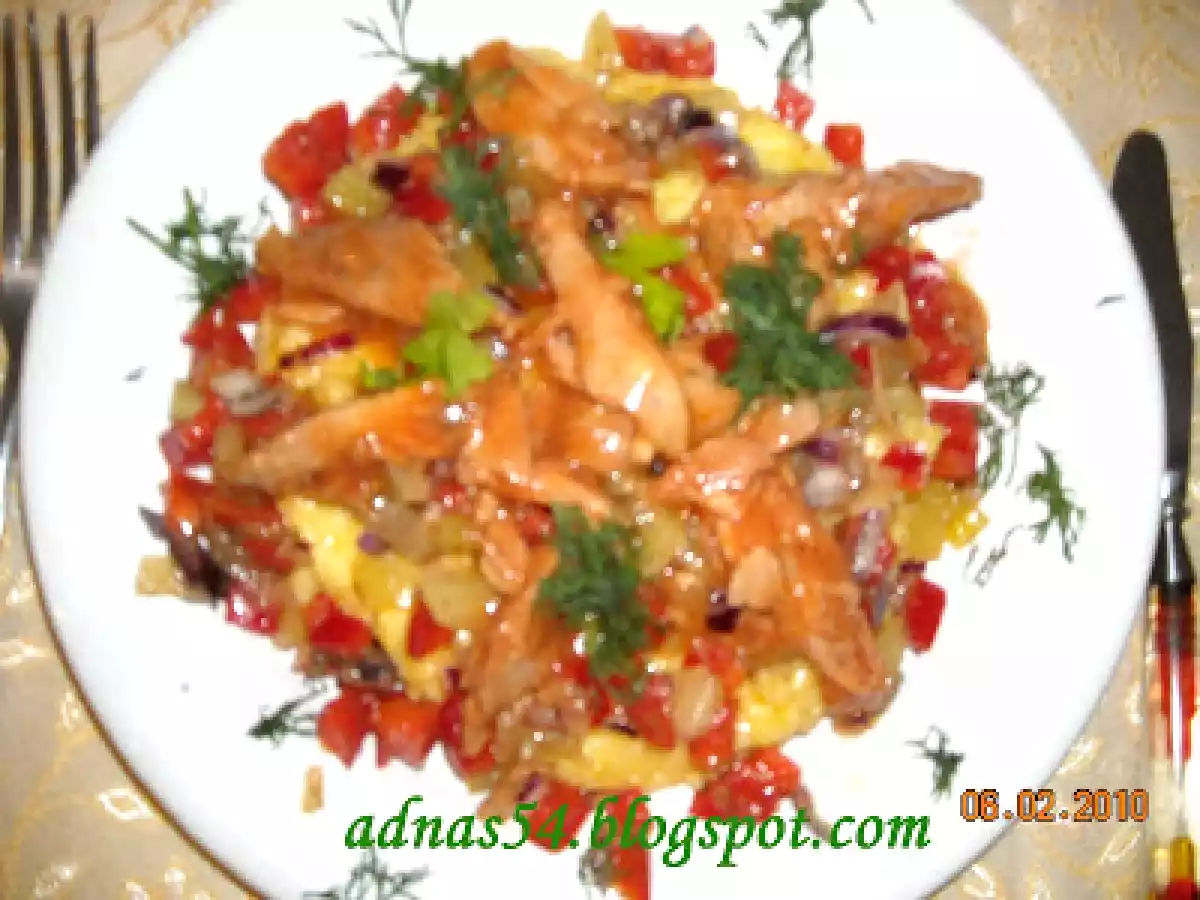 Salata de Ton cu Mamaliguta