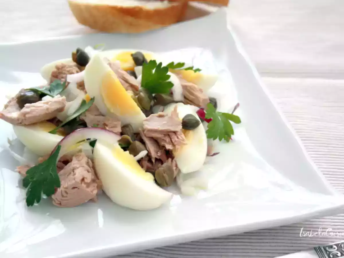 Salata de ton, oua si ceapa - poza 2