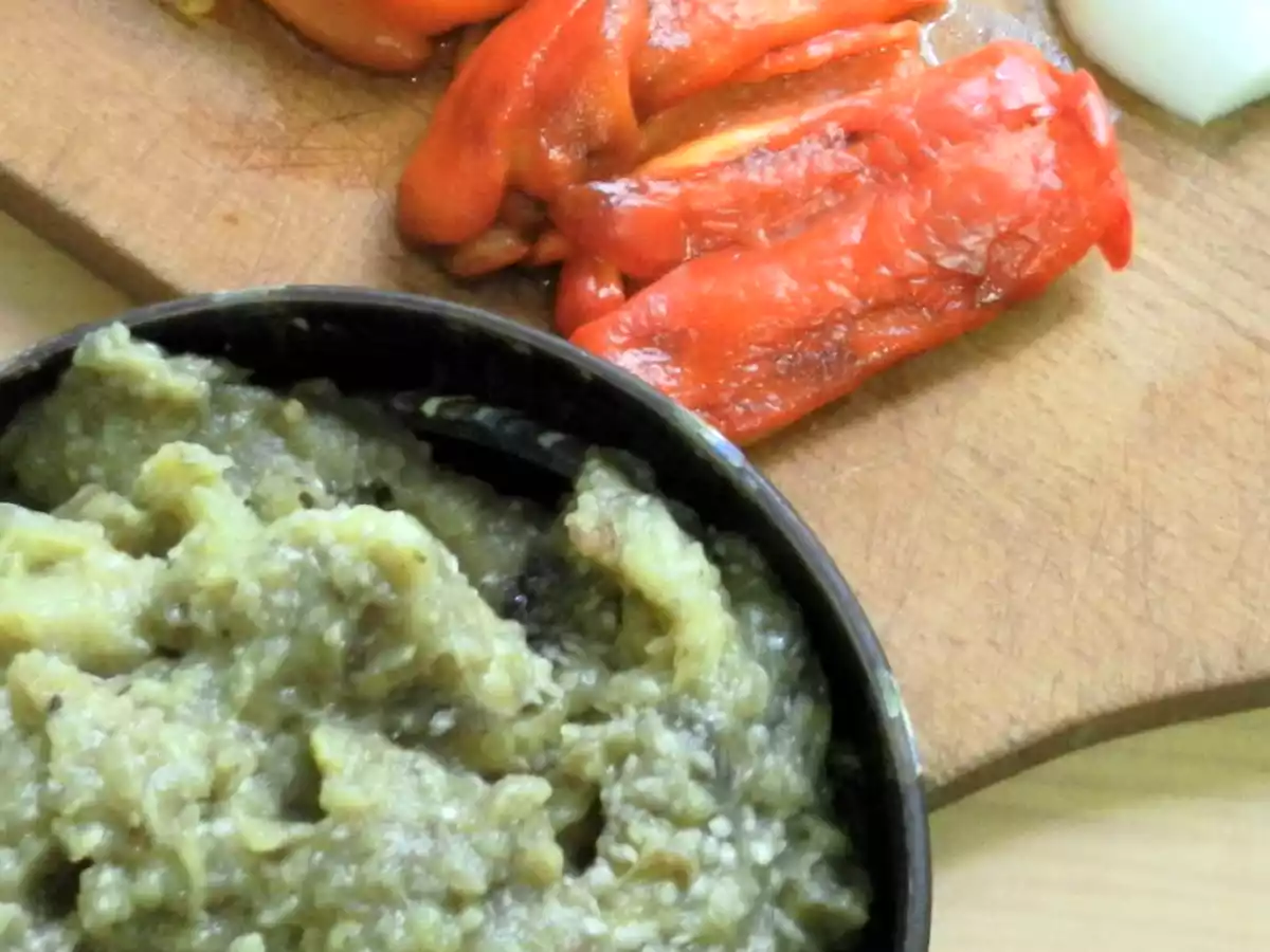 Salata de vinete cu ardei copti - poza 4