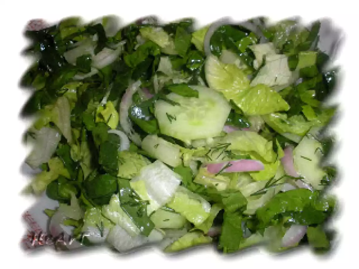 SALATA DIETETICA CU SPANAC