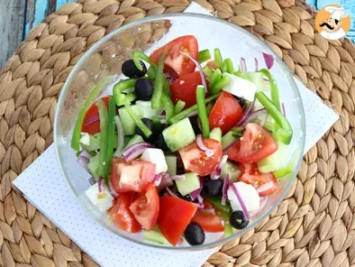 Salata greceasca sau horiatiki - poza 2