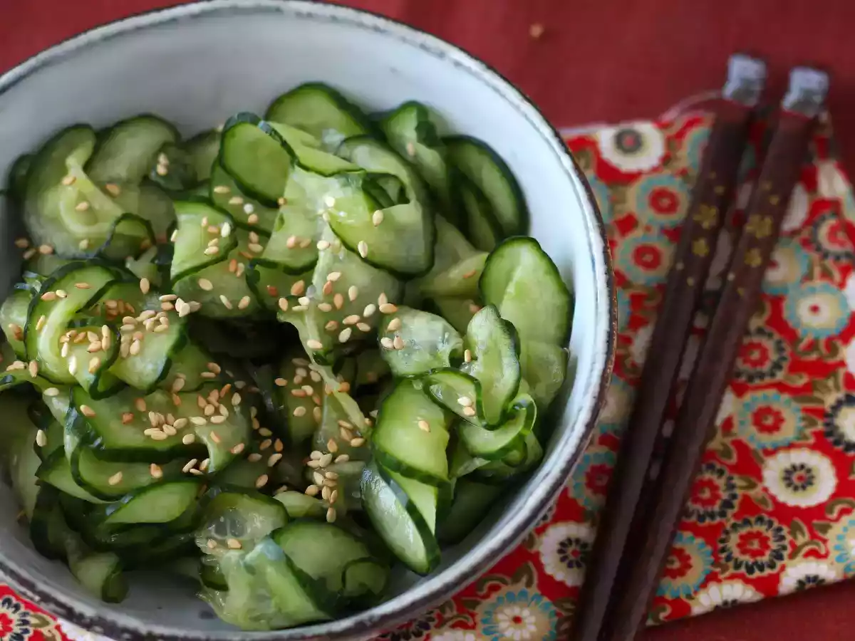 Salată japoneză de castraveți marinați - poza 2