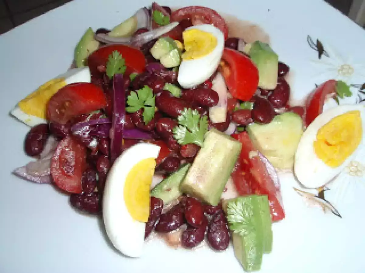 Salata mexicana cu fasole