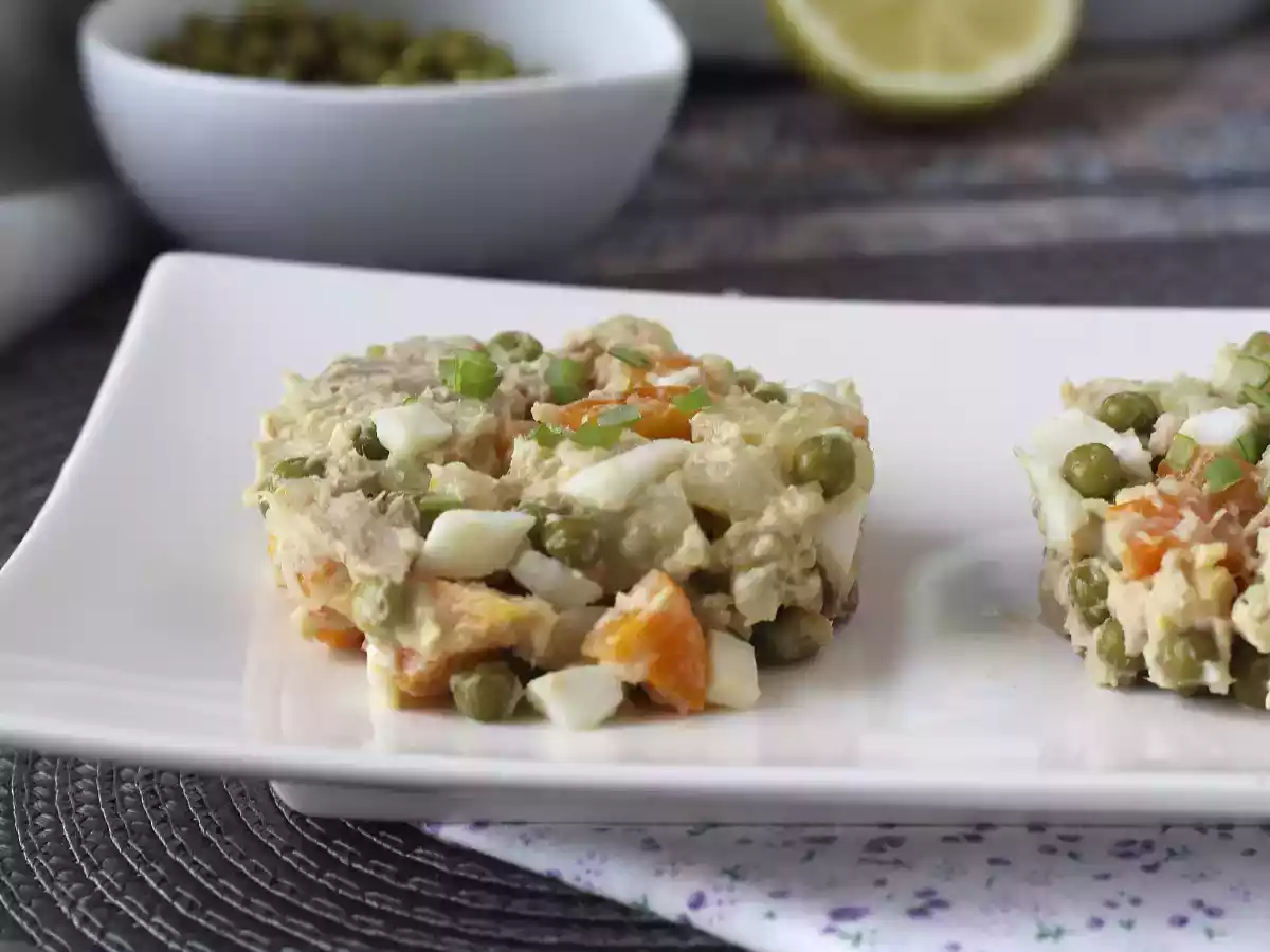 Salată rusească cu maioneză de casă - poza 6