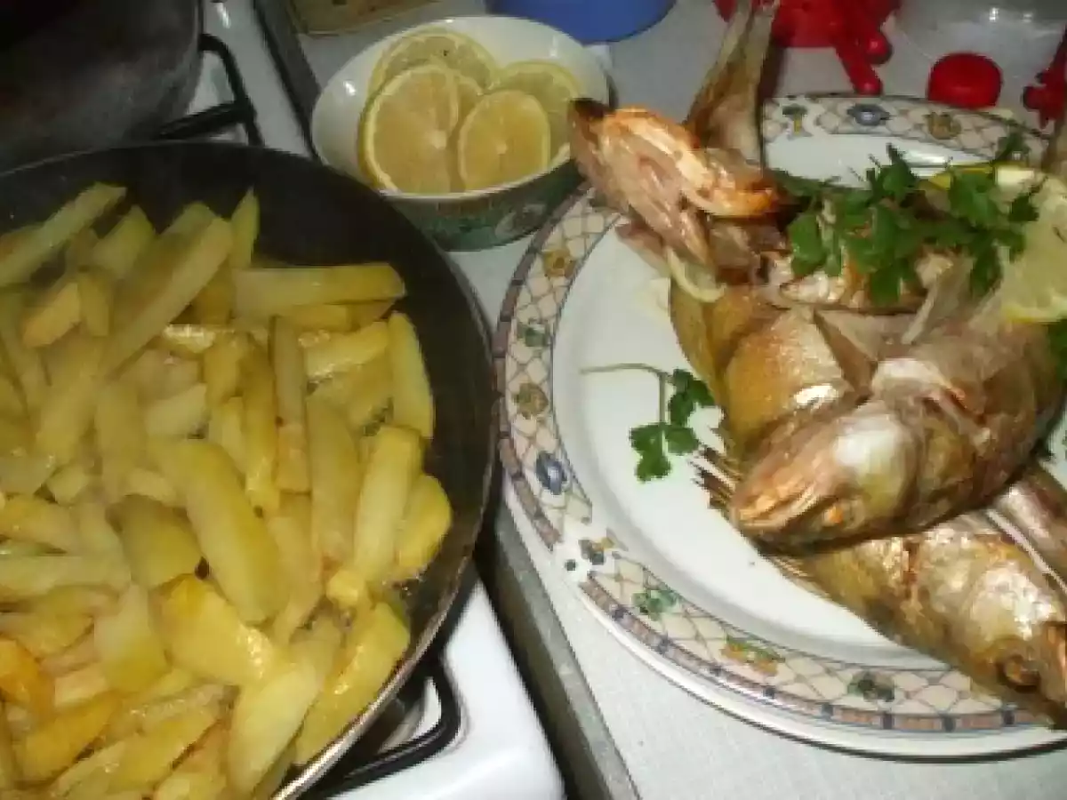 Salau la gratar cu cartofi prajiti - poza 7