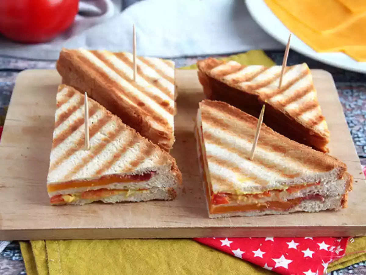 Sandwich Club American - poza 3