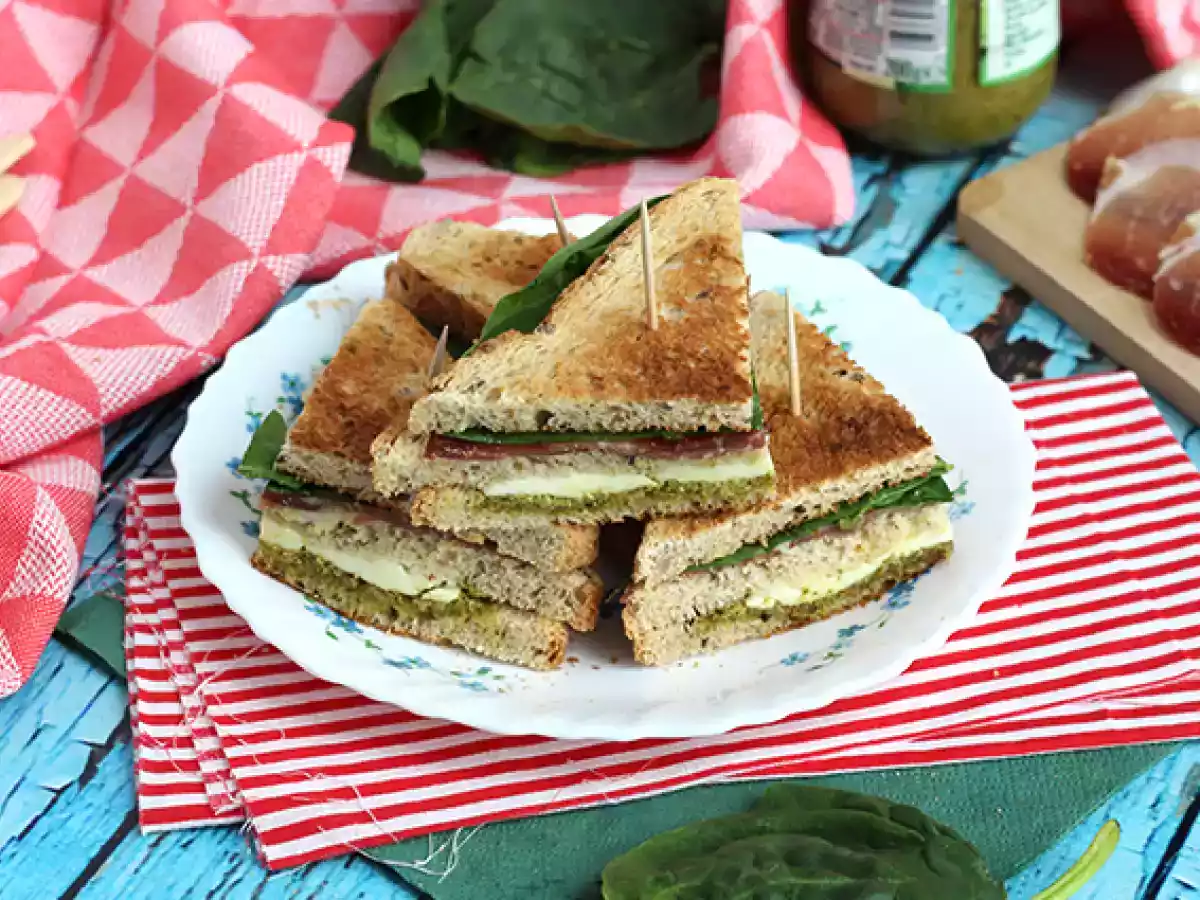 Sandwich Club Italian - poza 3