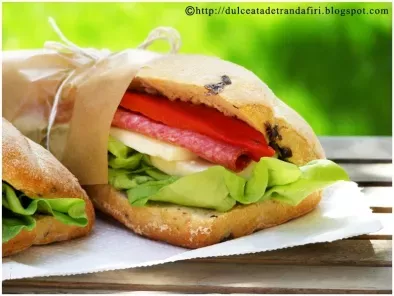 Sandwich italienesc - poza 3
