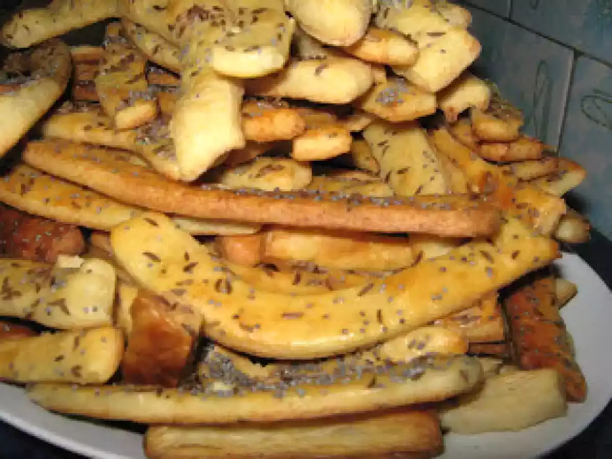 Saratele cu branza si chimen - poza 2