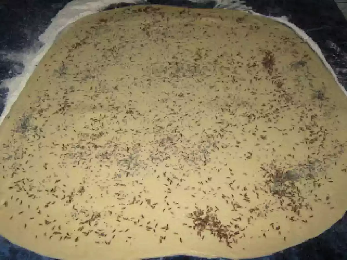 Saratele cu branza si chimen - poza 6