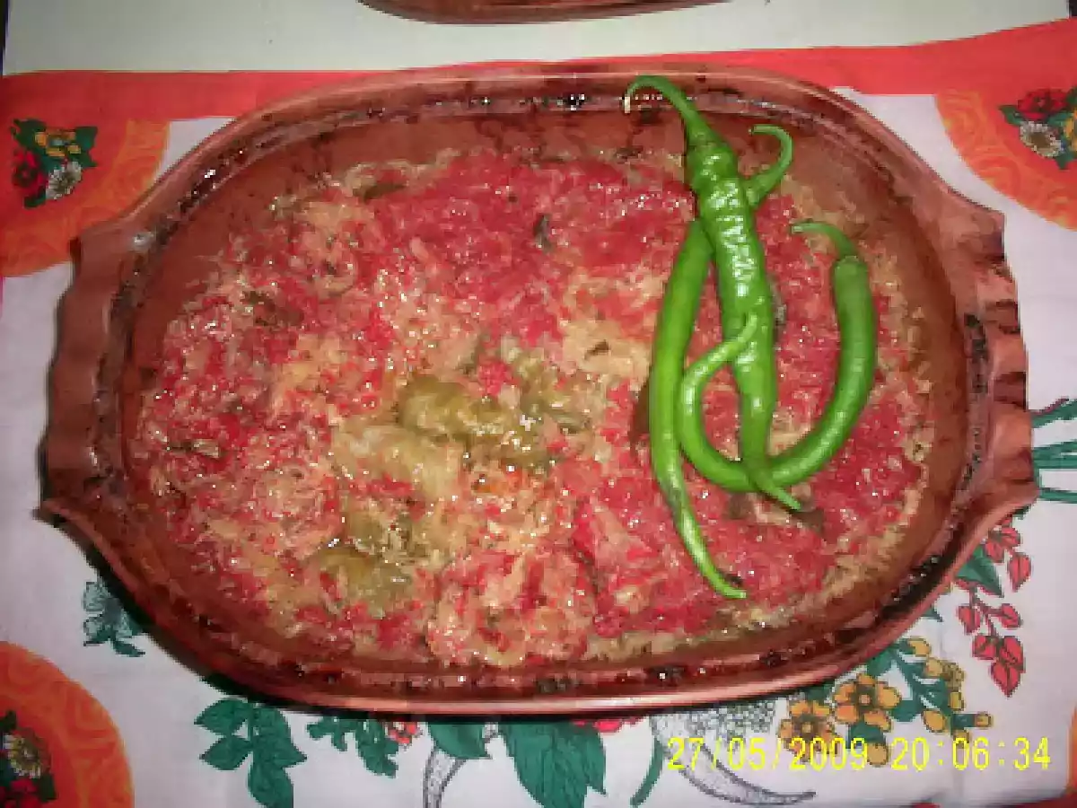 Sarmale in vas ceramic