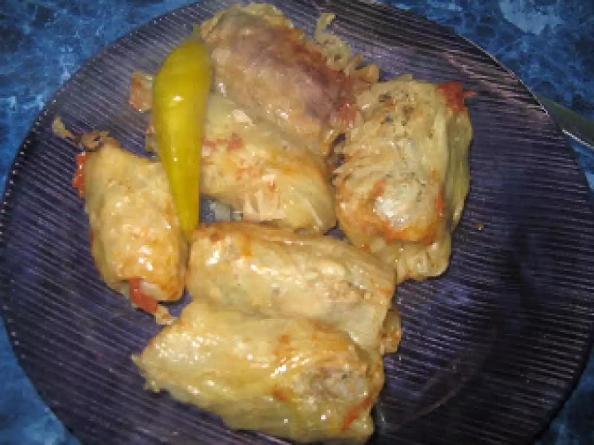 Sarmale in vas roman - poza 2