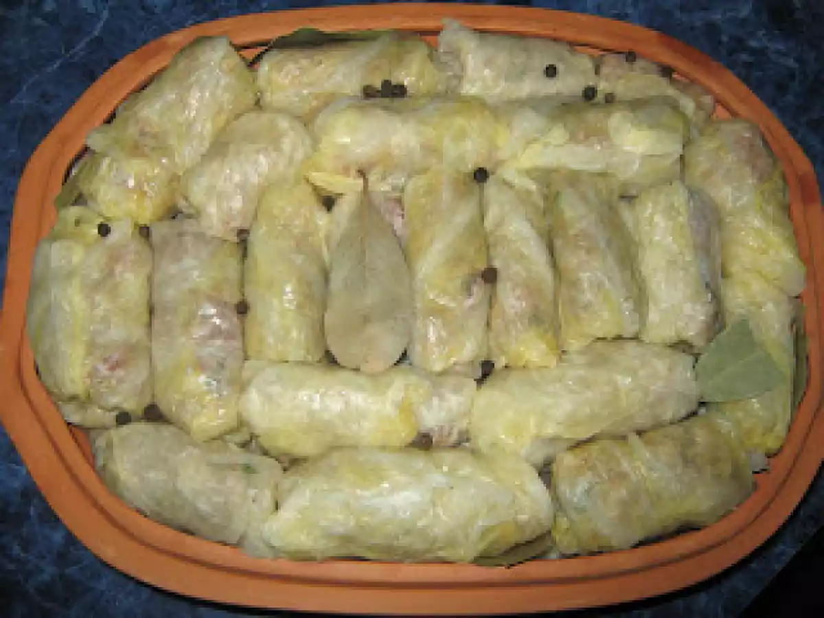 Sarmale in vas roman - poza 6