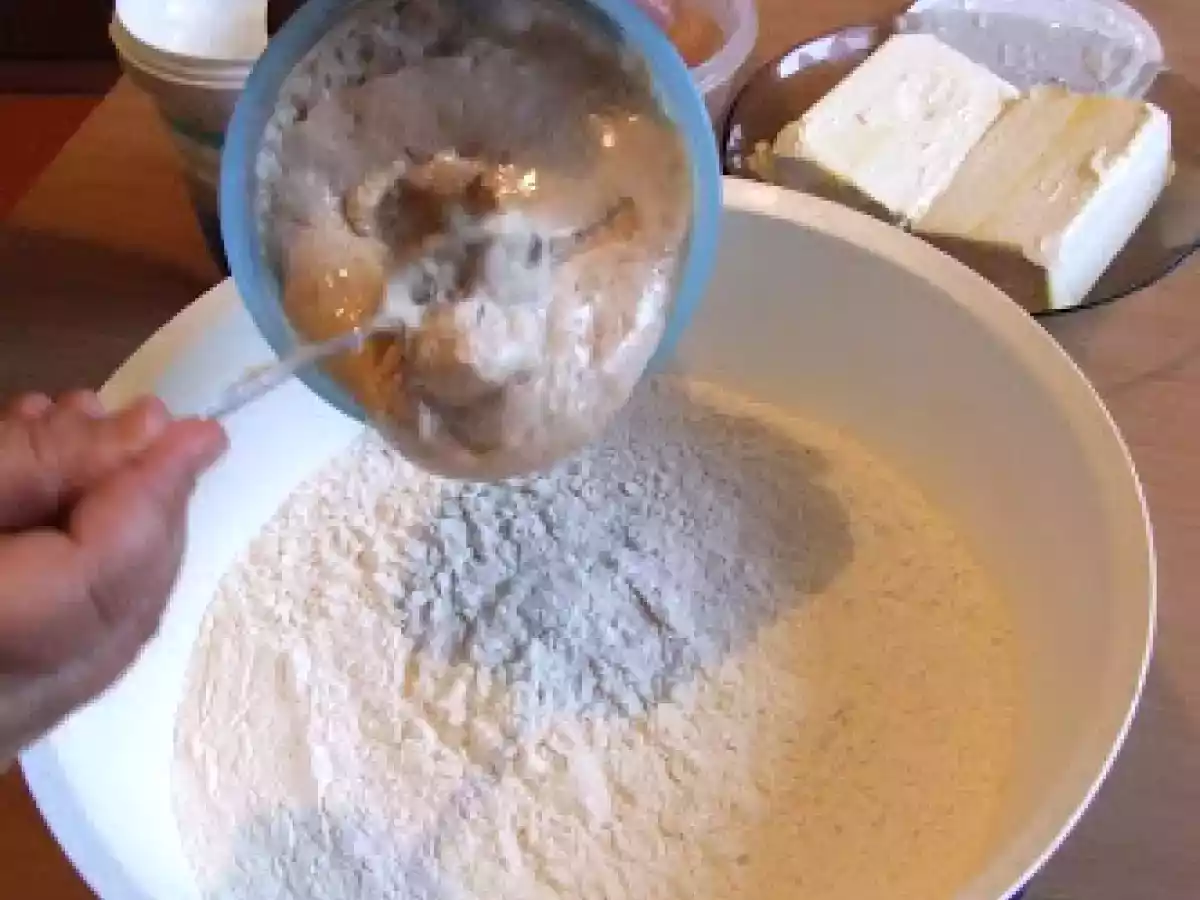 Saviecuta cu mac si nuca -Baigli - poza 5