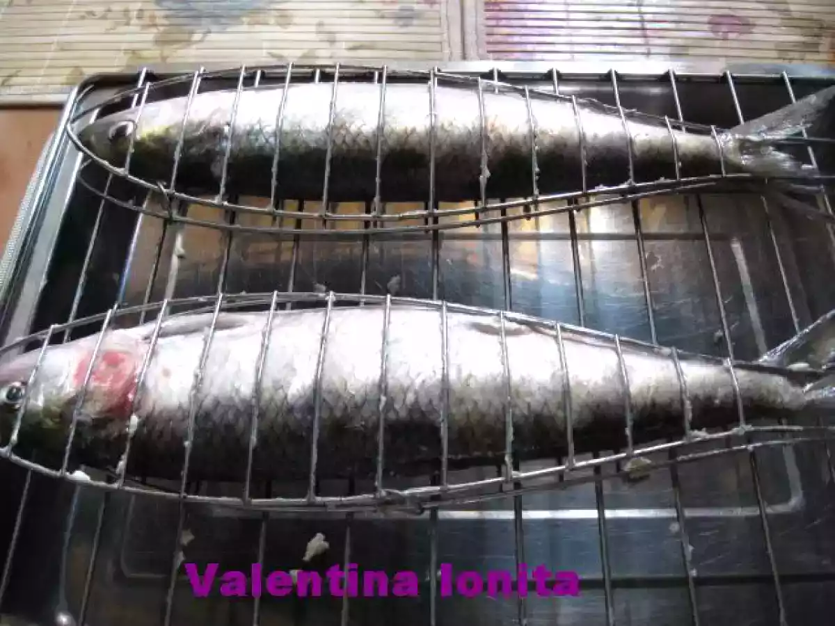 SCRUMBIE LA GRILL (GRATAR) - poza 2