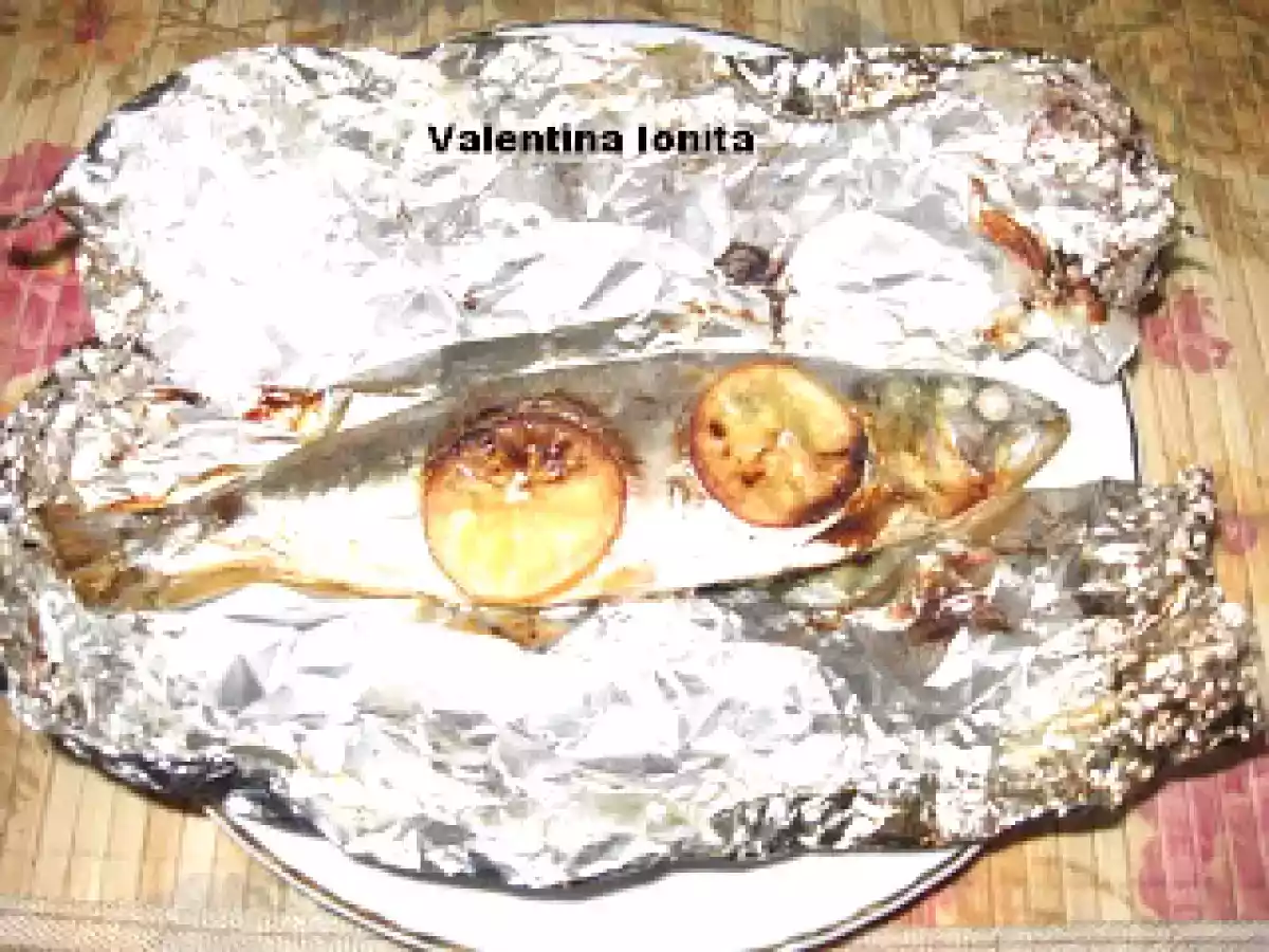 Scrumbie umpluta cu verdeturi-specialitate dobrogeana