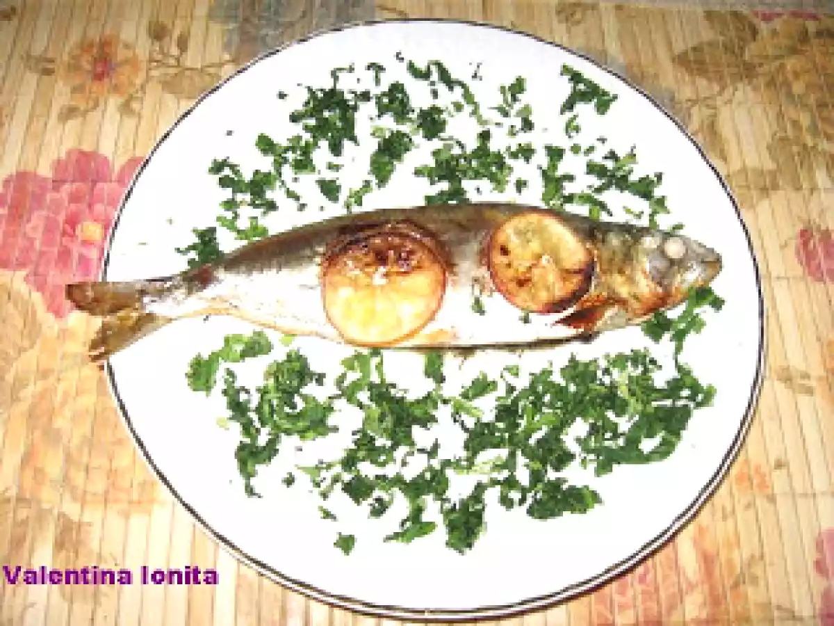 Scrumbie umpluta cu verdeturi-specialitate dobrogeana - poza 3