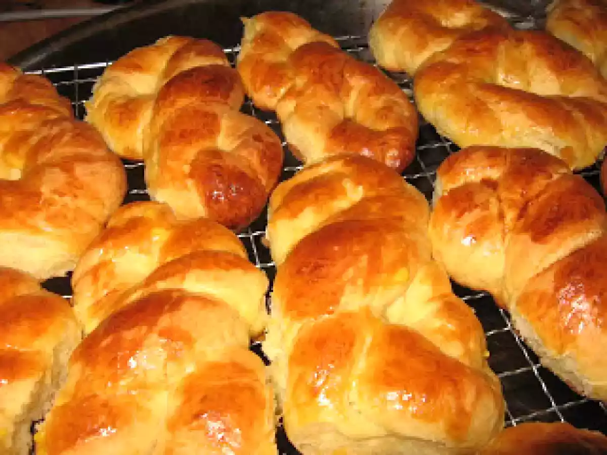 SFINTISORI MOLDOVENESTI (MUCENICI) - poza 2