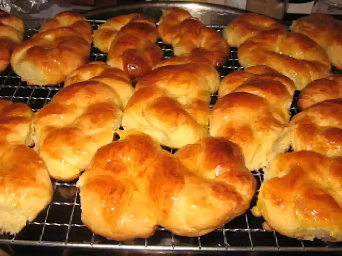 SFINTISORI MOLDOVENESTI (MUCENICI) - poza 3